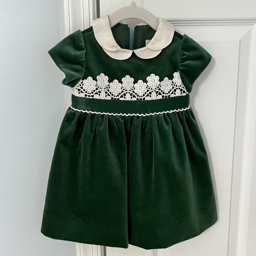 Florence Eiseman dark green velvet dress (12 month). Brand new, never worn